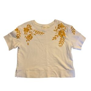 Maeve Anthropologie Embroidered Short Sleeve Sweatshirt